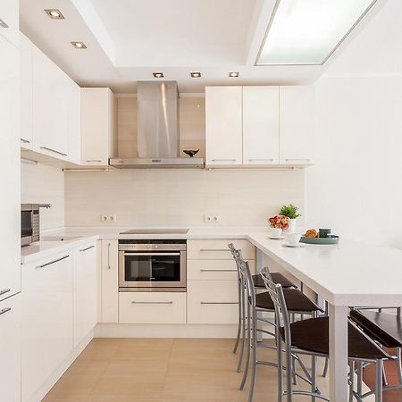 Central Apartment In Gedimino Av By Urban Rent VNO Eksteriør billede