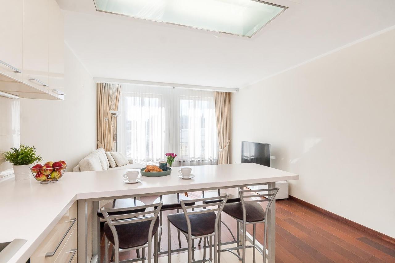 Central Apartment In Gedimino Av By Urban Rent VNO Eksteriør billede